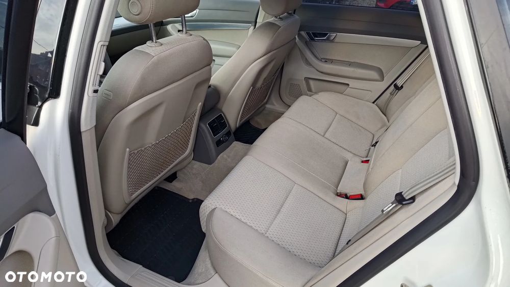 Audi A6 - 8