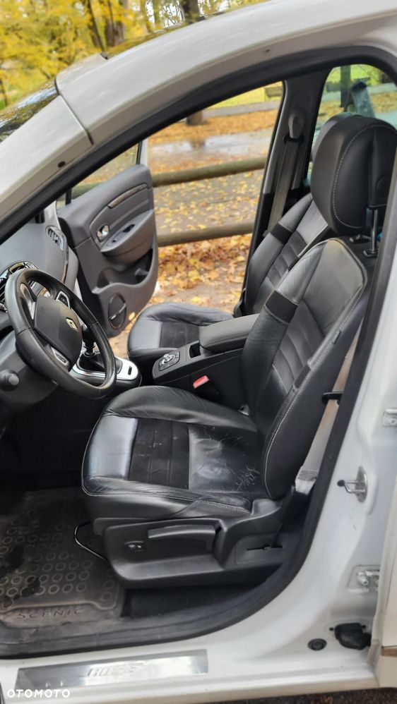 Renault Scenic dCi 160 Bose Edition - 16