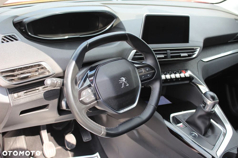 Peugeot 3008 1.5 BlueHDi Active S&S - 12