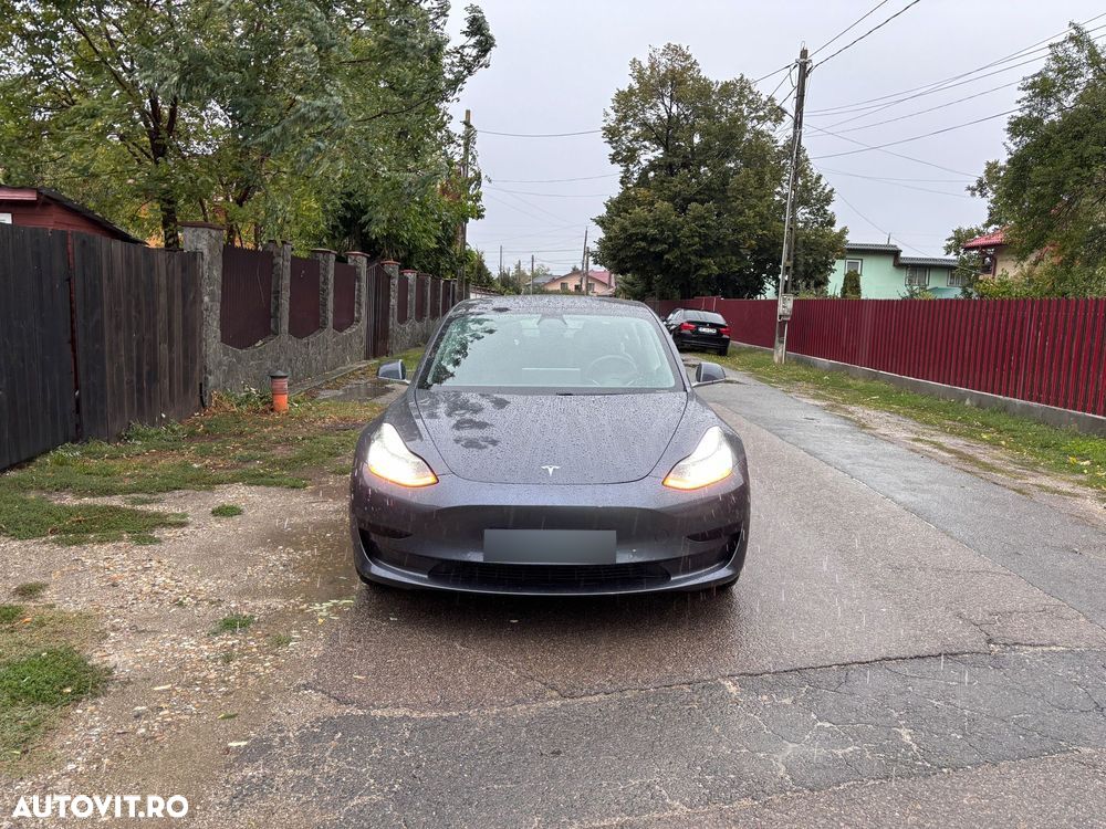 Tesla Model 3 Standard Reichweite Plus Hinterradantrieb - 2