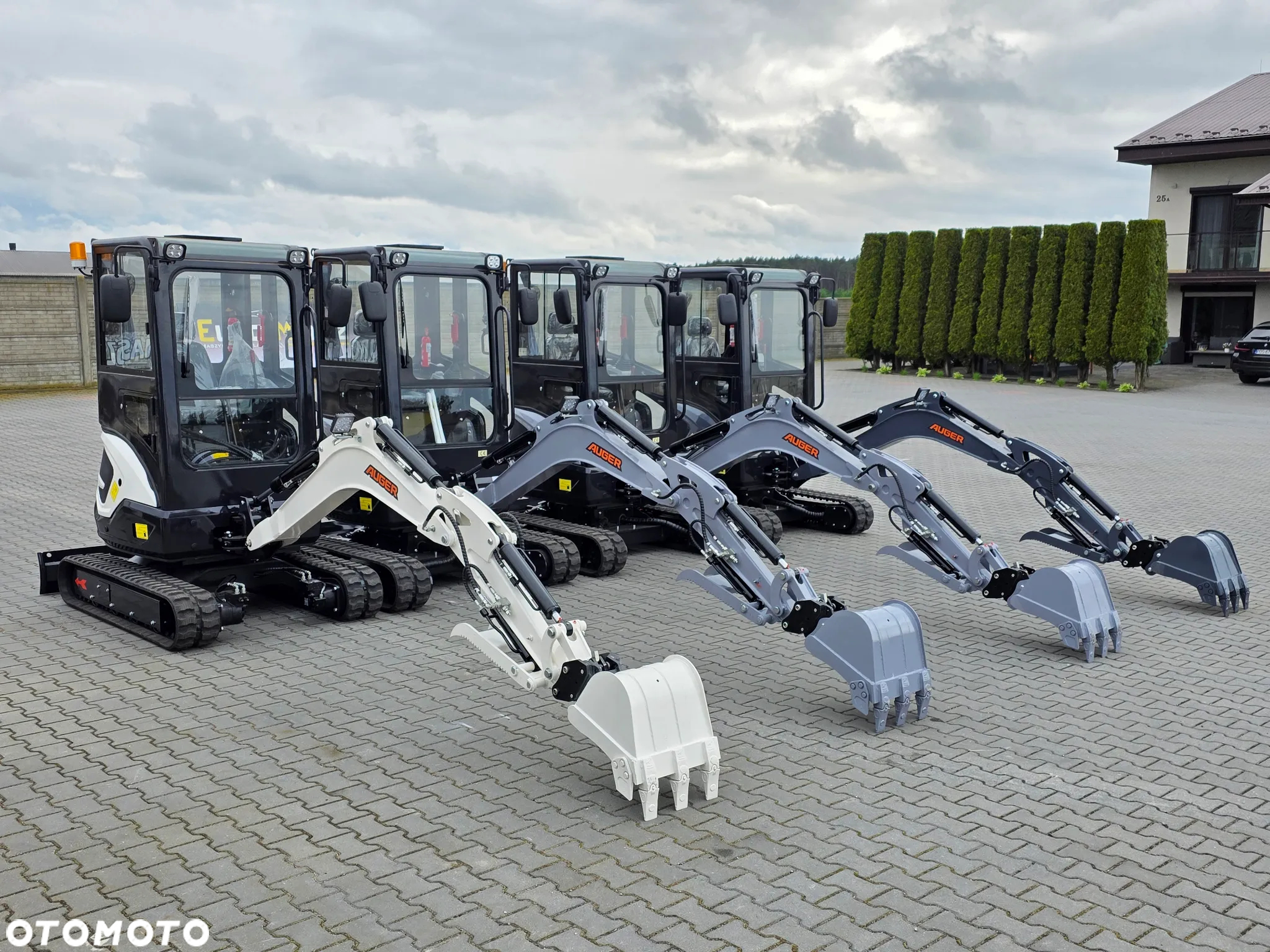 Inny NOWA MINIKOPARKA AUGER 25, WAGA 2100 KG, KUBOTA silnik - 35
