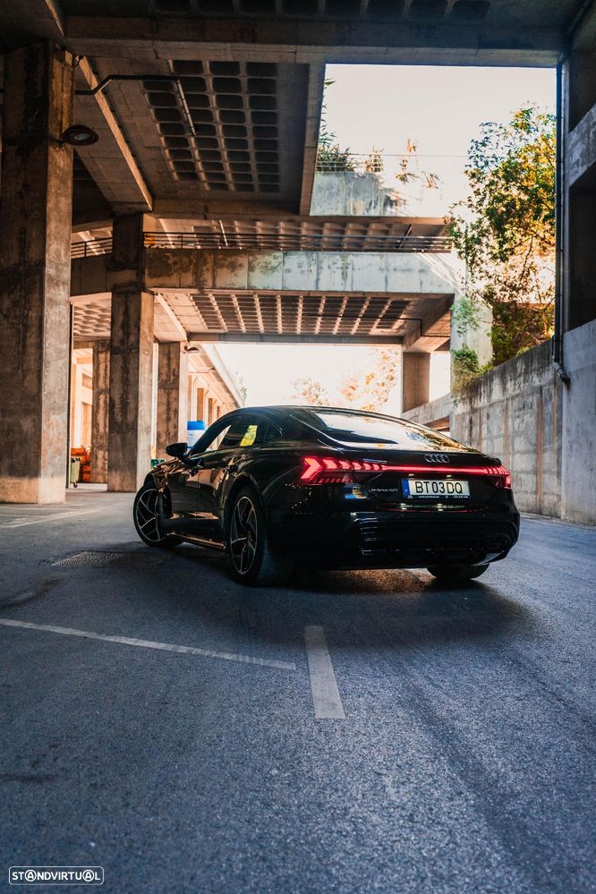 Audi e-tron GT quattro - 7