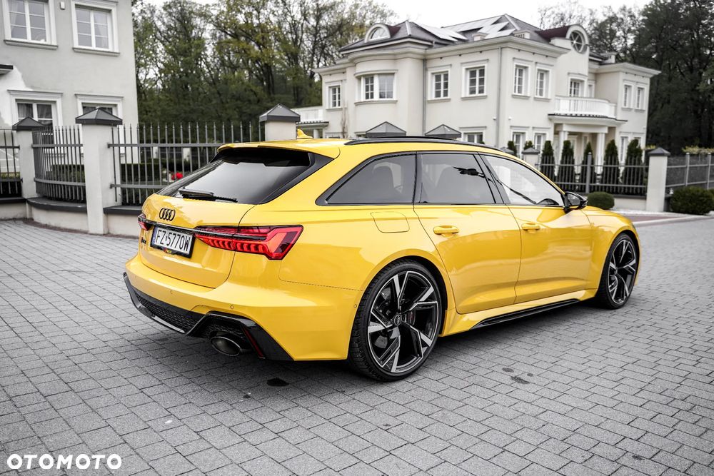 Audi RS6 Avant - 38