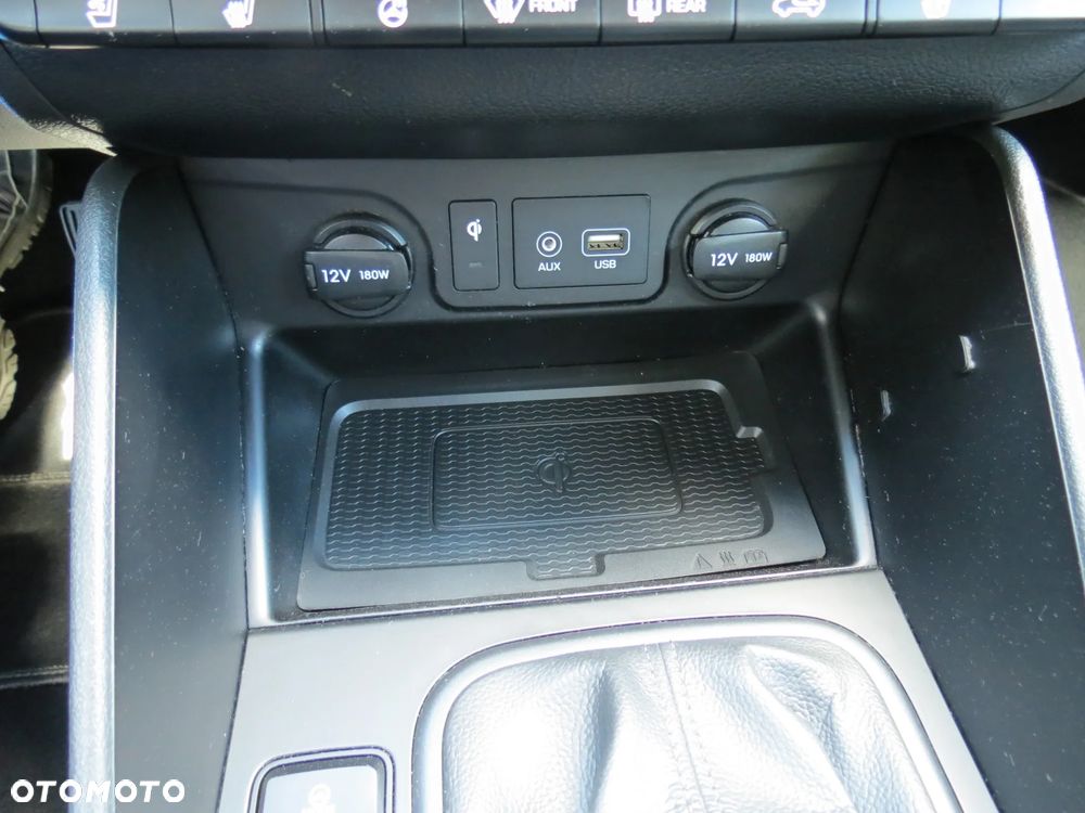 Hyundai Tucson 1.6 GDi 2WD Premium - 28