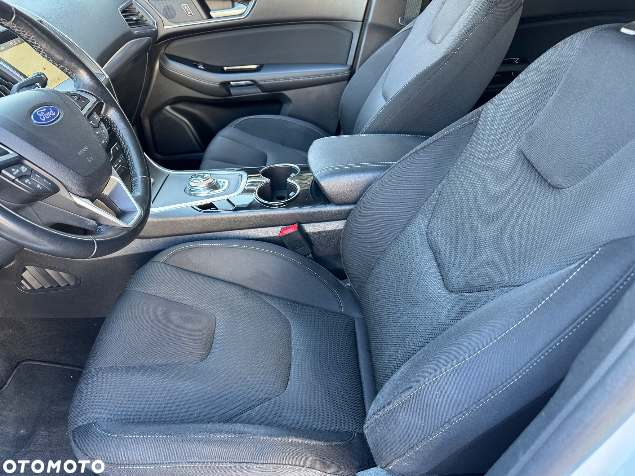 Ford S-Max - 27