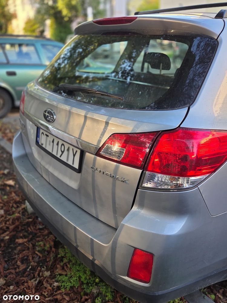 Subaru Outback - 5