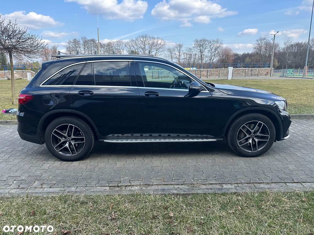 Mercedes-Benz GLC 250 4Matic 9G-TRONIC AMG Line - 4