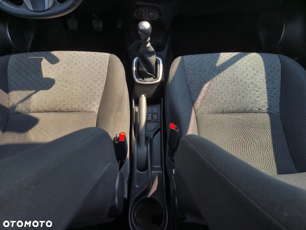 Toyota Yaris 1.33 Selection Vibe - 22