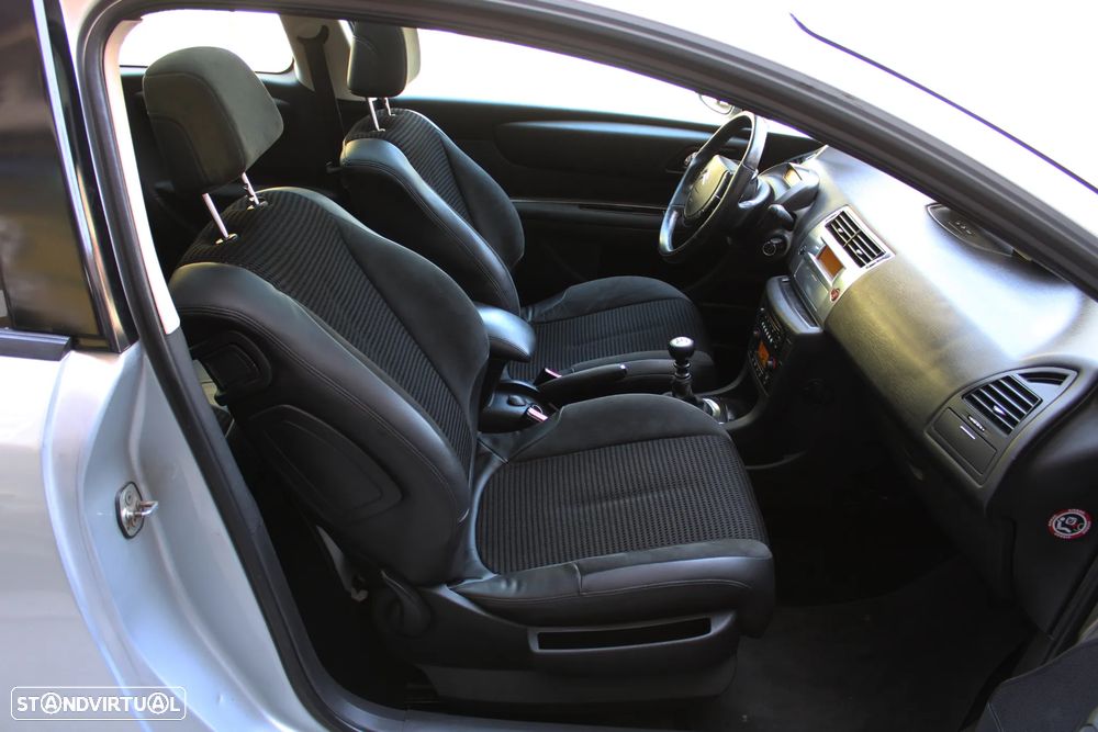 Citroën C4 2.0 HDi FAP VTS - 8