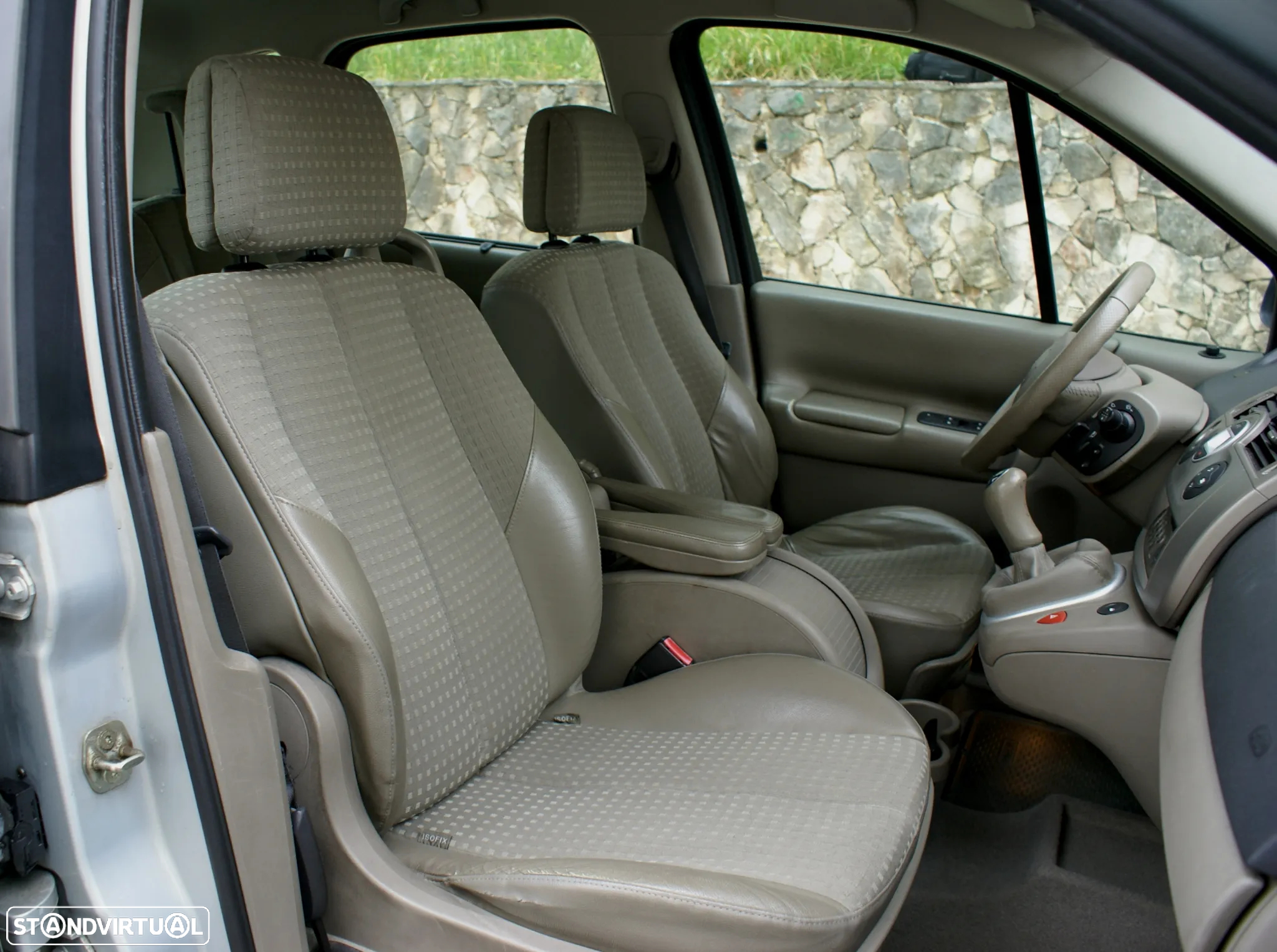 Renault Scénic 1.5 dCi Confort Privilége - 19