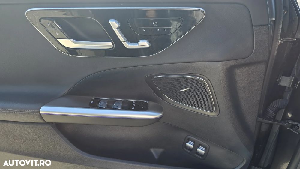 Mercedes-Benz C - 14