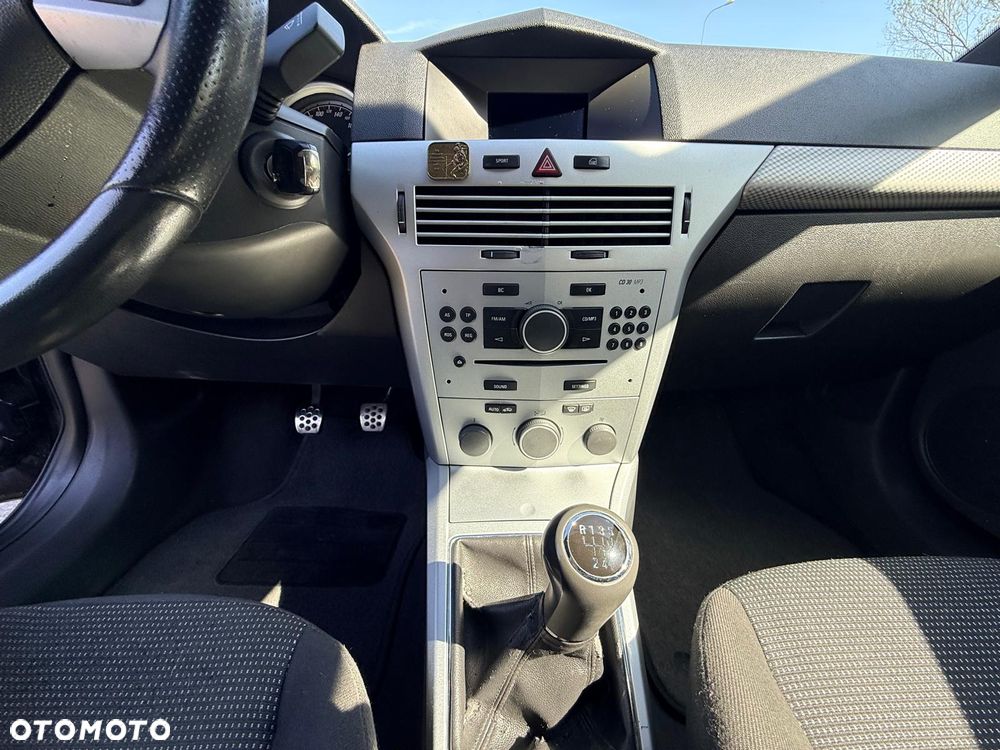 Opel Astra 1.6 - 22