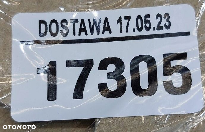 NAKŁADKA CHROM ZDERZAKA TYŁ AVENSIS T27 11r SEDAN - 8