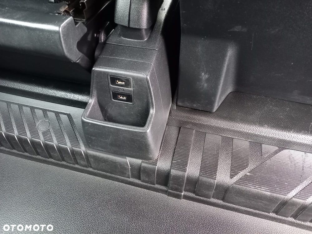 Ford Transit Custom 310 L2H1 Limited - 15