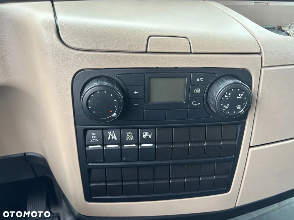 MAN MAN TGL 12 190 CHLODNIA IZOTERM PODWOZIE DO ZABUDOWY - 14