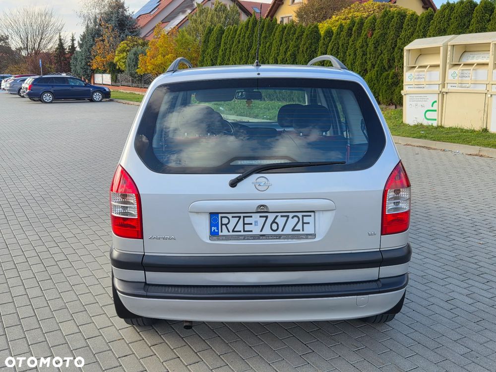 Opel Zafira 2002 photo 5