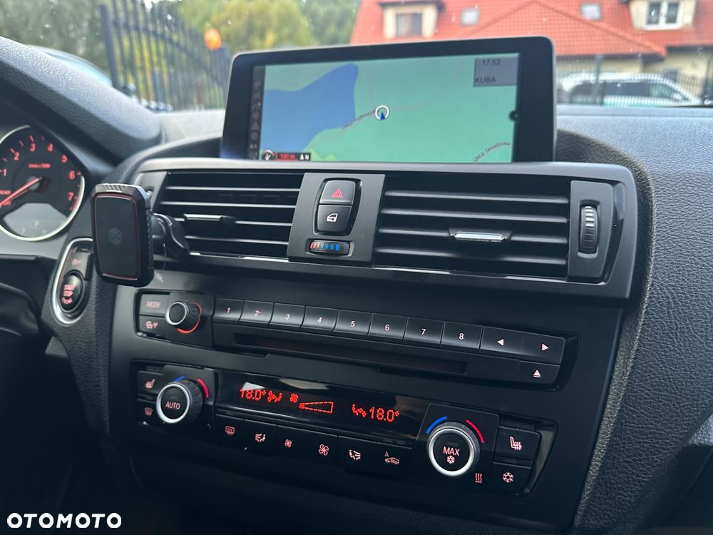 BMW Seria 1 116i - 16