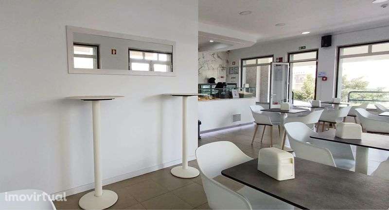 Trespasse de Pastelaria – Remodelada e Pronta a Trabalhar - Grande imagem: 2/8