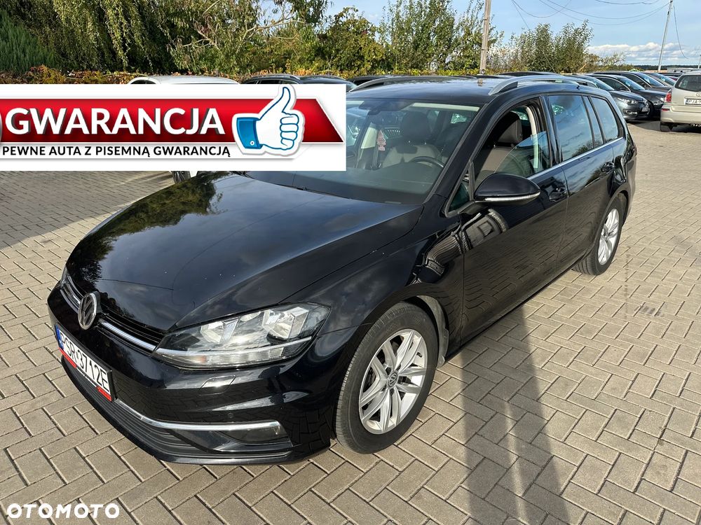 Volkswagen Golf - 1