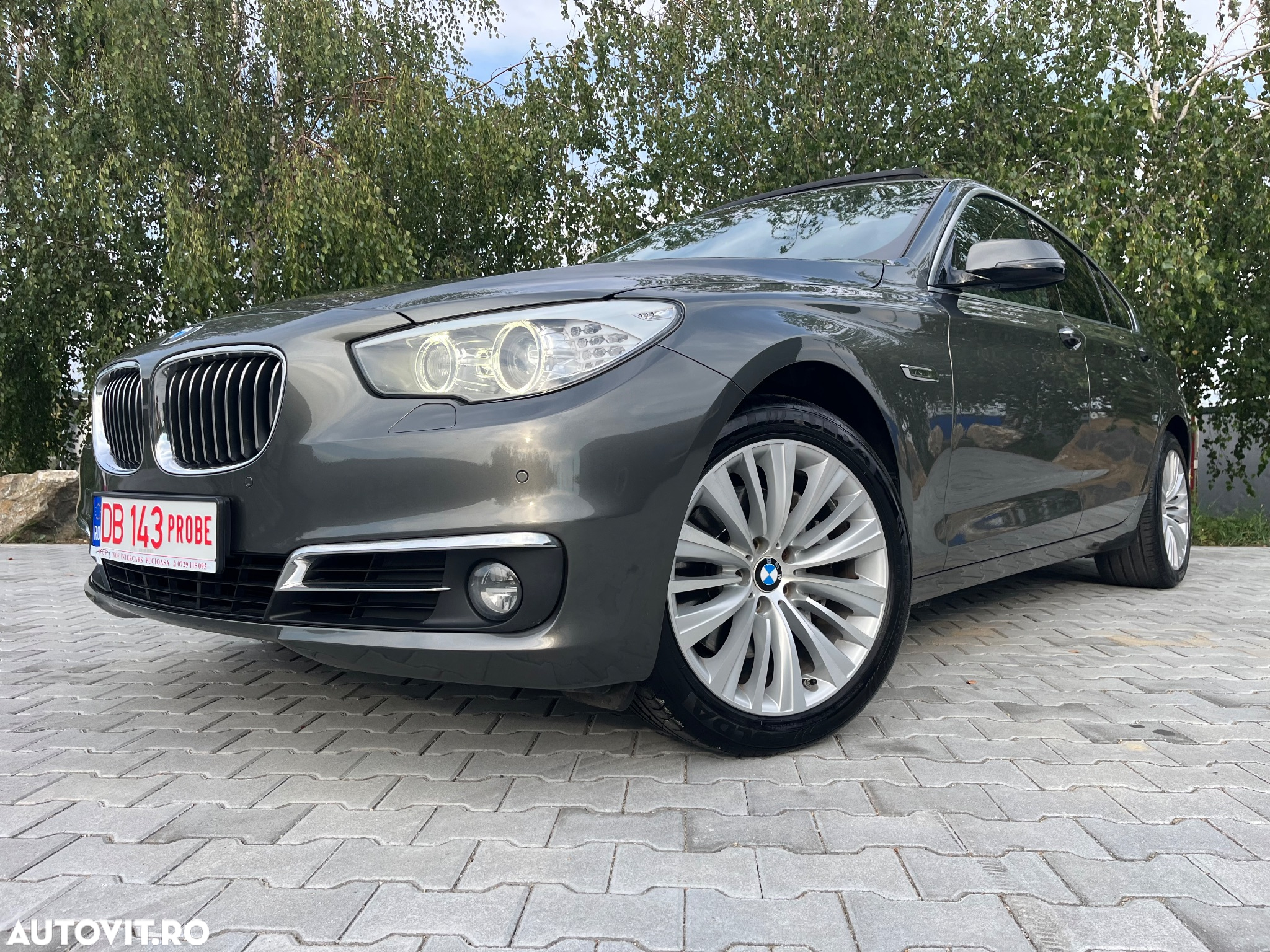 BMW Seria 5 520d Aut. Luxury Line - 40