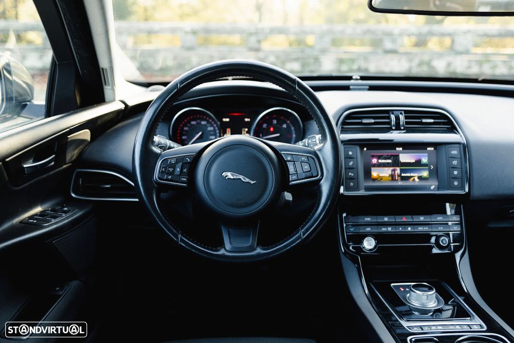 Jaguar XE E-Performance Aut. Prestige - 6