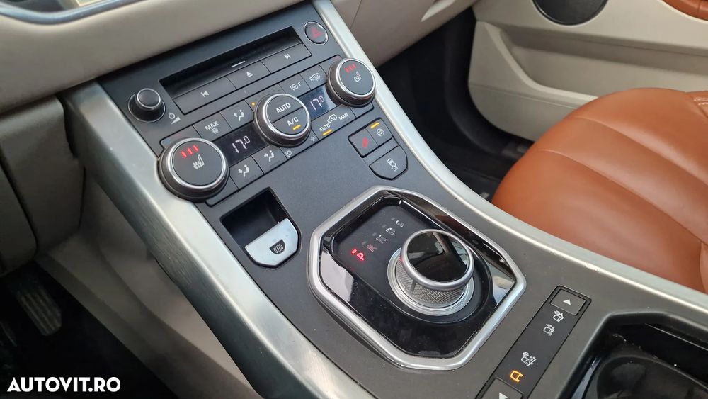 Land Rover Range Rover Evoque - 11