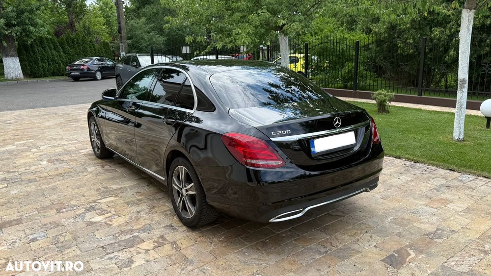 Mercedes-Benz C - 6