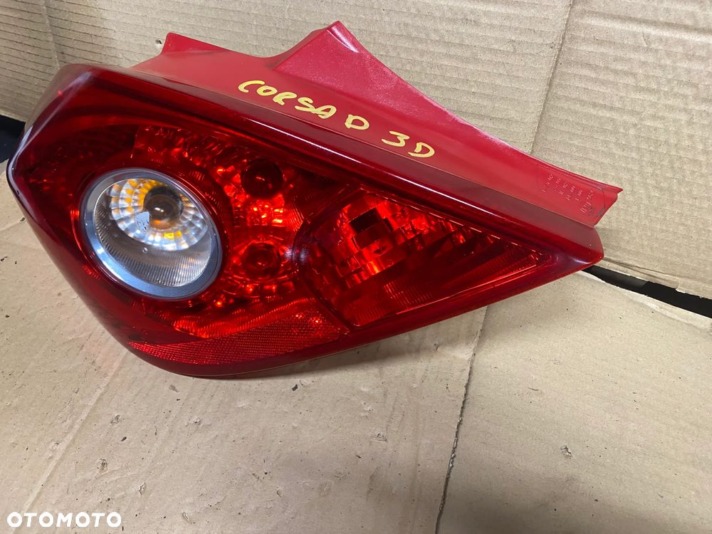 LAMPA TYLNA LEWA OPEL CORSA D 13186350 - 3
