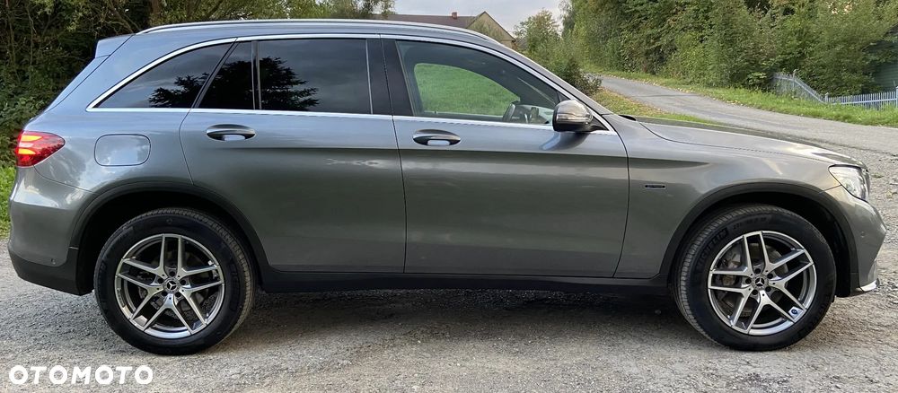 Mercedes-Benz GLC - 8