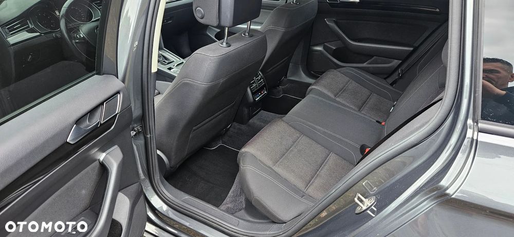 Volkswagen Passat 1.4 TSI ACT (BlueMotion Technology) DSG Comfortline - 12