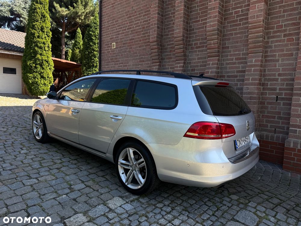 Volkswagen Passat - 2