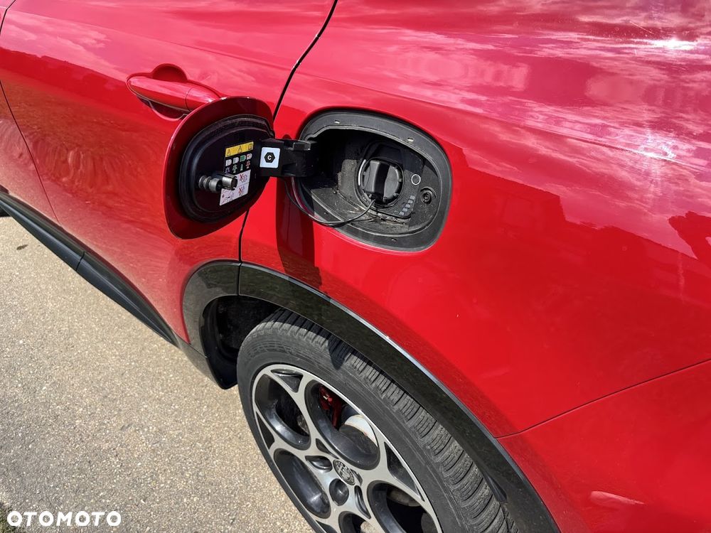 Alfa Romeo Tonale 1.5 VGT Veloce - 11