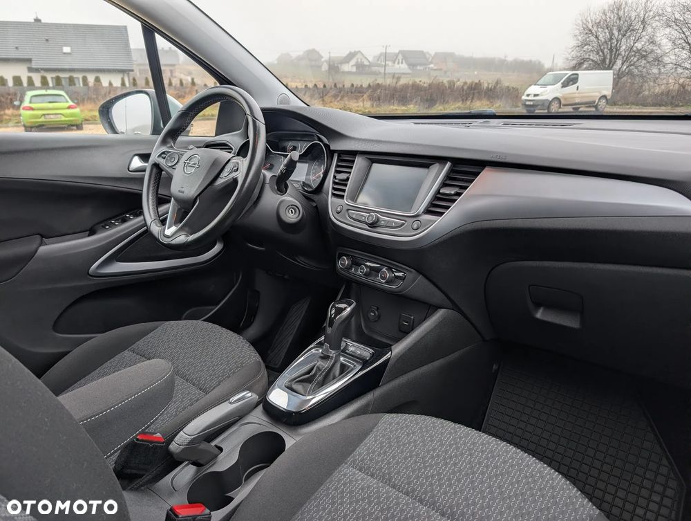 Opel Crossland X 1.2 T 120 Lat S&S - 8