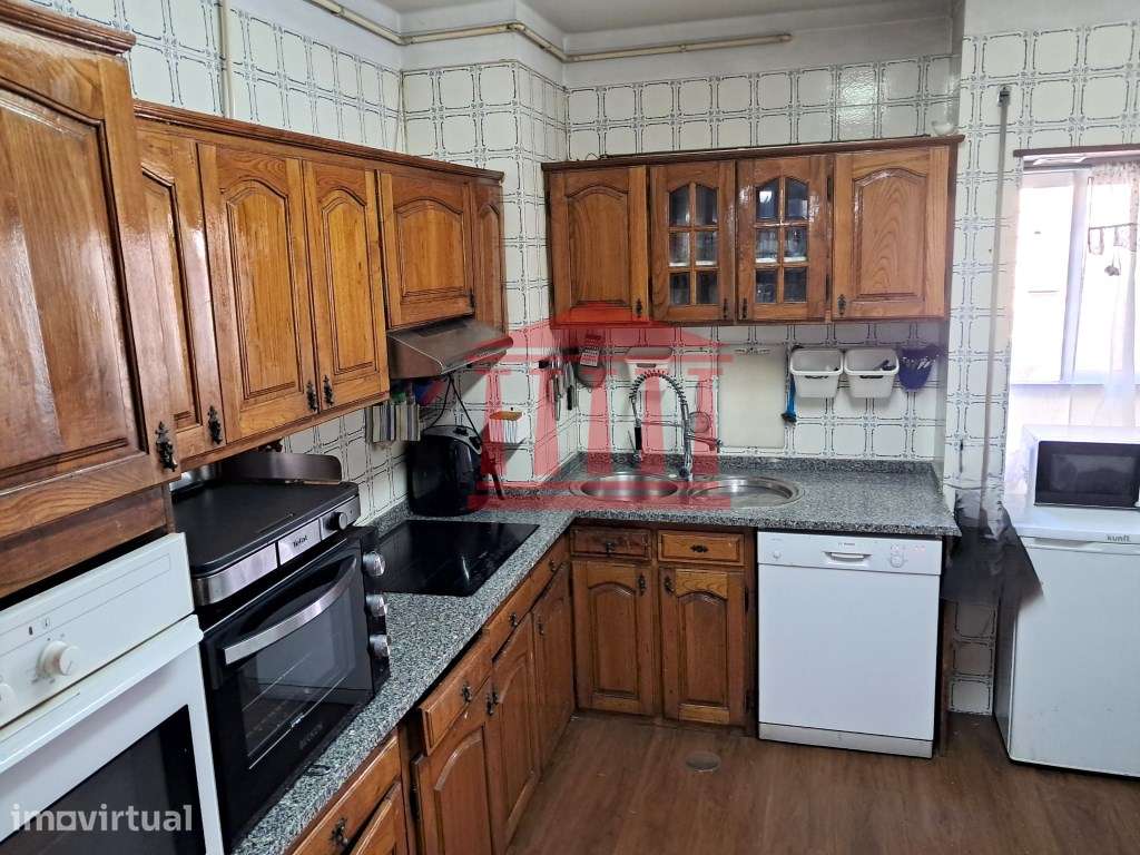 APARTAMENTO T3 C/ L. DE GARAGEM PARA VENDA EM BARCELOS - Grande imagem: 5/9