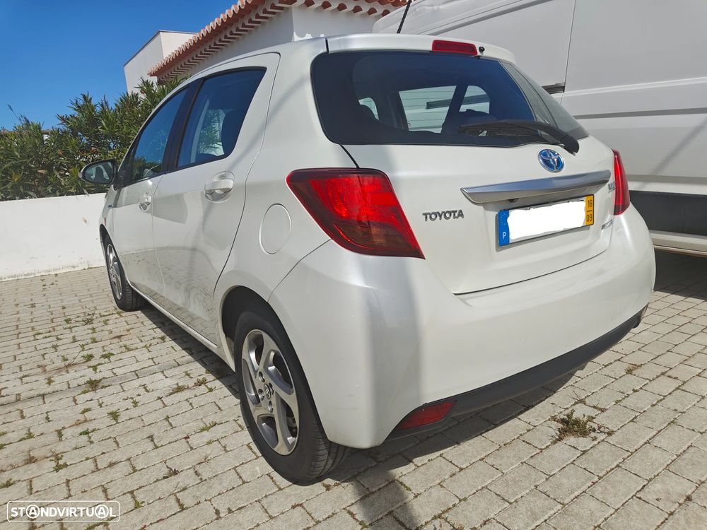 Toyota Yaris - 3