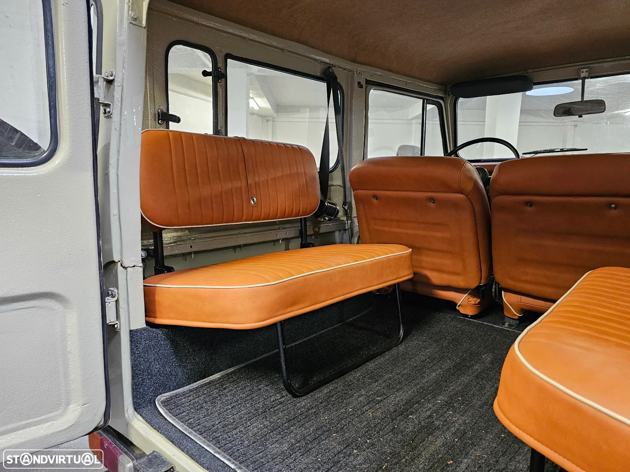 Toyota Land Cruiser - 17