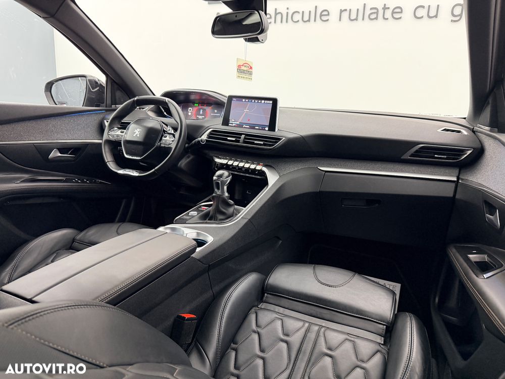 Peugeot 3008 1.2 PureTech Turbo S&S GT-Line - 25