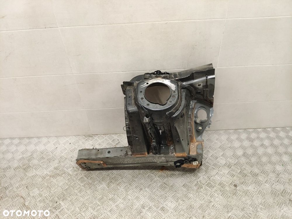 BMW F40 ĆWIARTKA KIELICH PODŁUŻNICA PRAWA B39 - 2
