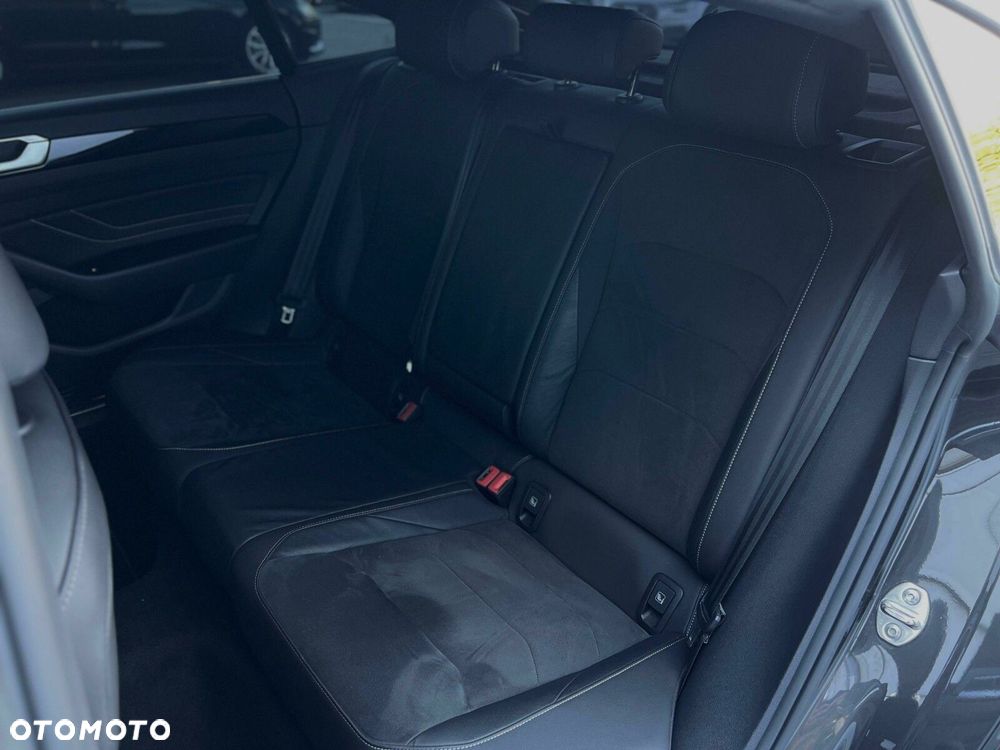 Volkswagen Arteon 2.0 TDI 4Motion R-Line DSG - 19