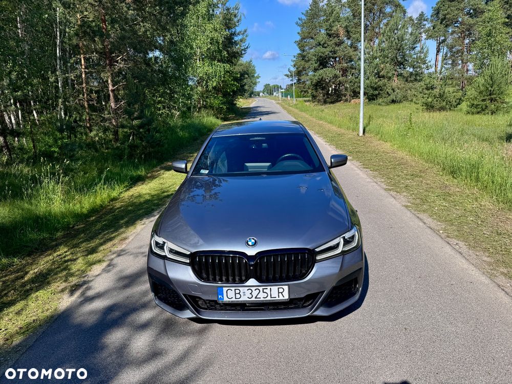 BMW Seria 5 530i GPF xDrive Luxury Line sport - 2