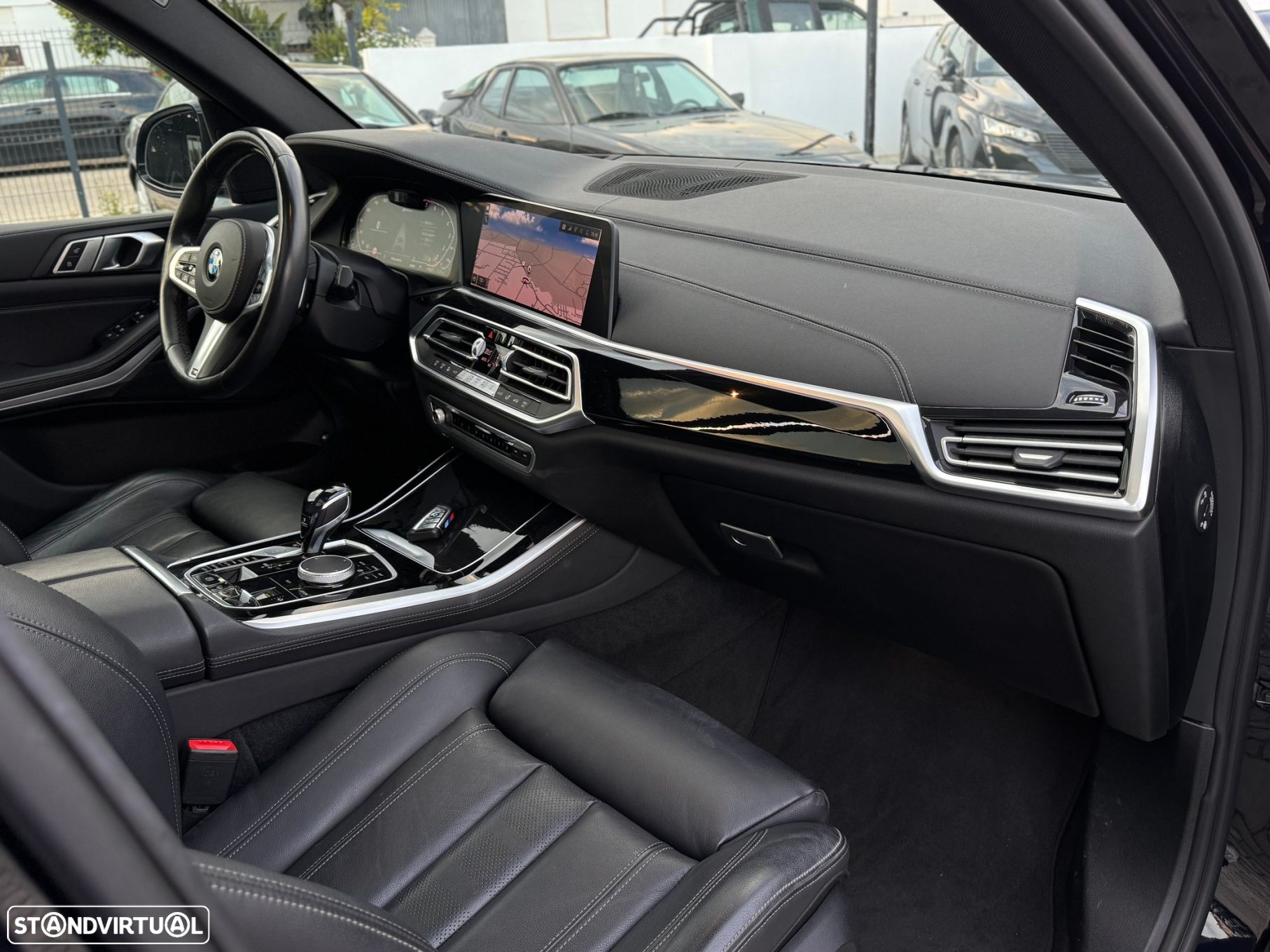 BMW X5 45 e xDrive Pack M - 14