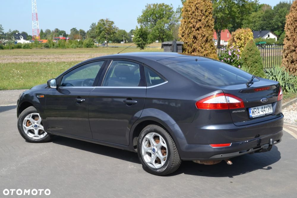 Ford Mondeo 2.0 Viva Titanium - 18