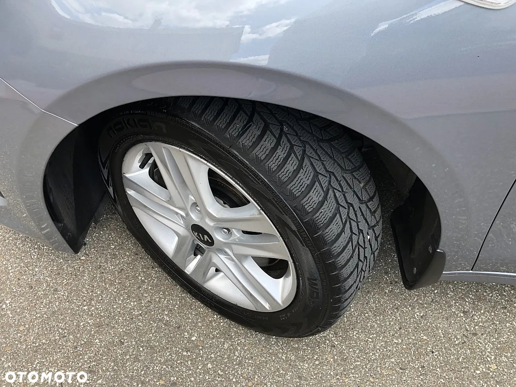 Kia Ceed - 26