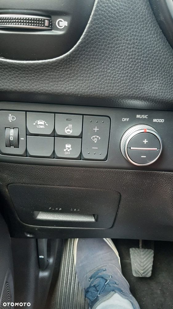 Kia Soul 1.6 CRDI L Business Line - 26