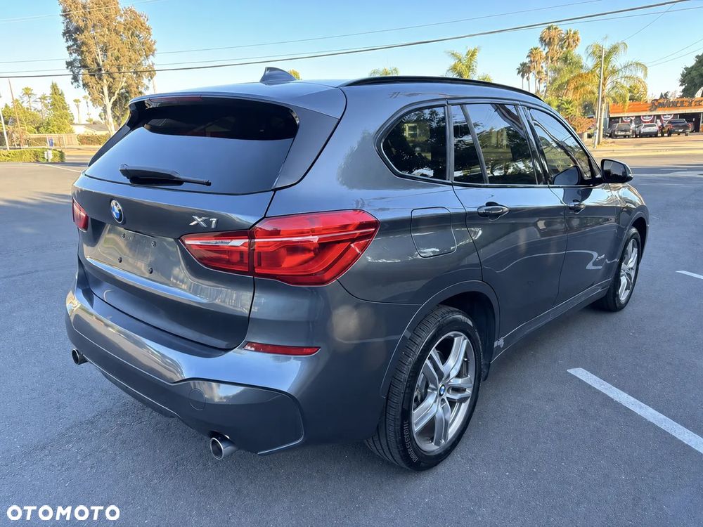 BMW X1 xDrive25i M Sport - 4