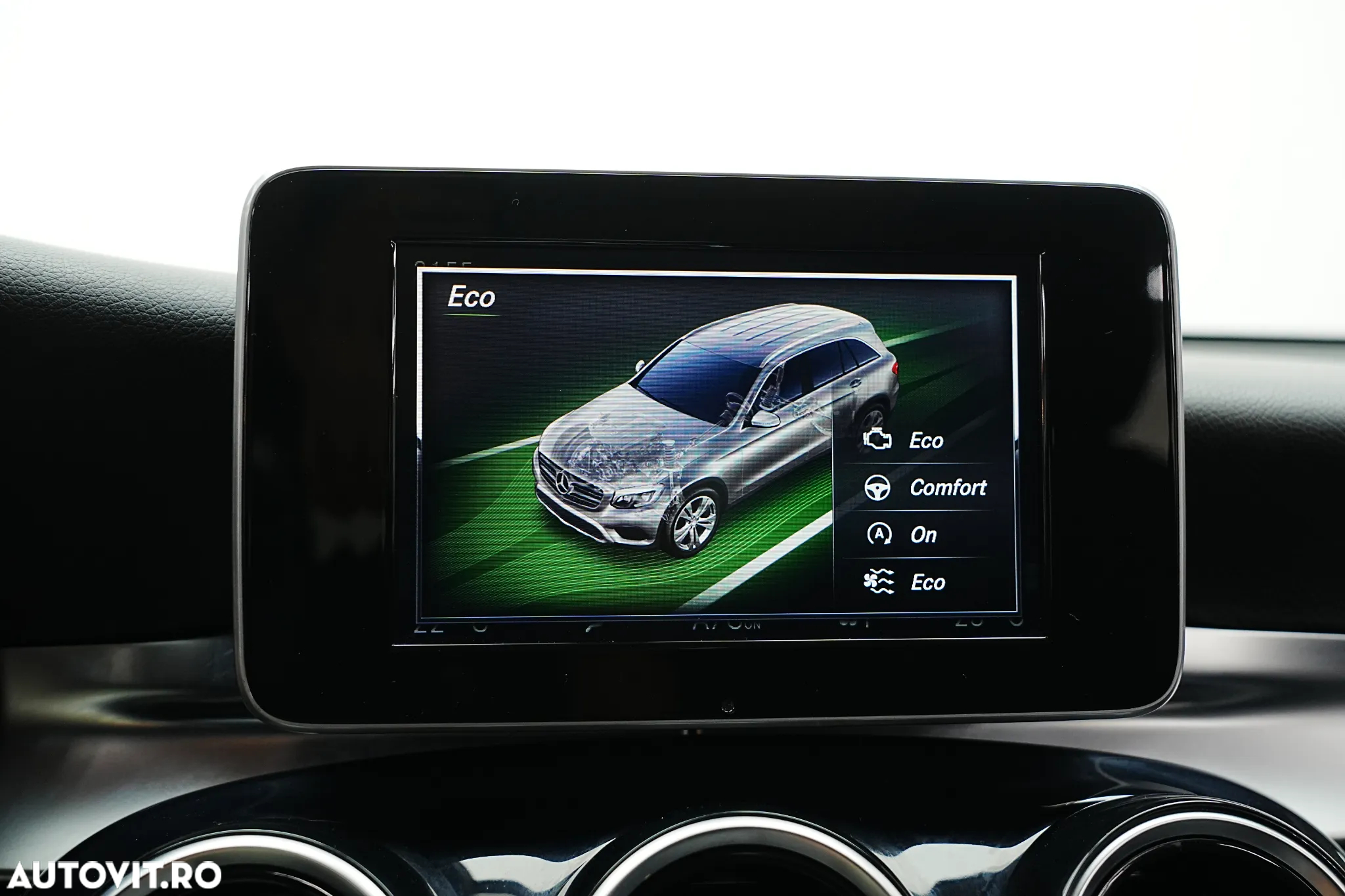Mercedes-Benz GLC 220 d 4MATIC - 27