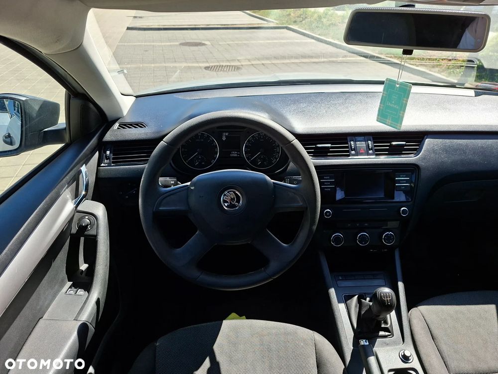 Skoda Octavia 1.6 TDI Style - 10