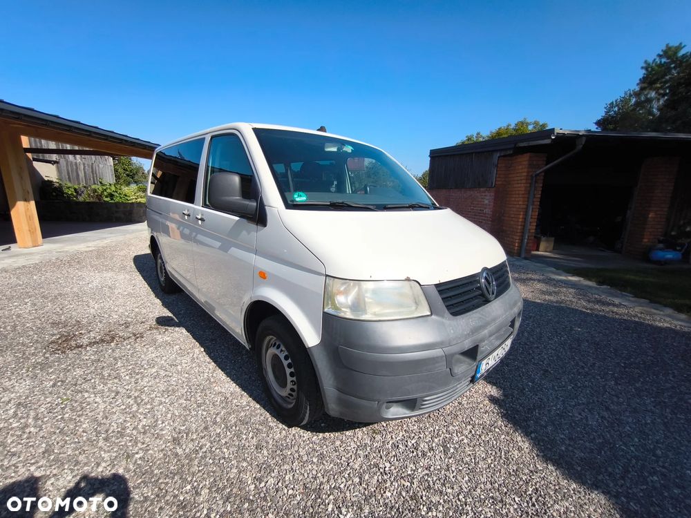 Volkswagen Transporter Shuttle L1 - 1