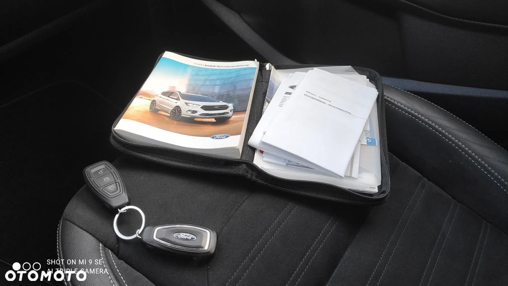 Ford Kuga 2.0 TDCi 4x4 ST-Line - 26