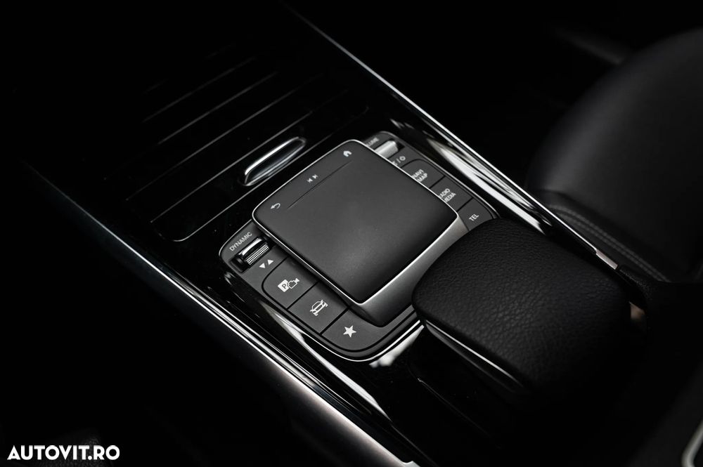 Mercedes-Benz GLB 200 d 8G-DCT Progressive - 15